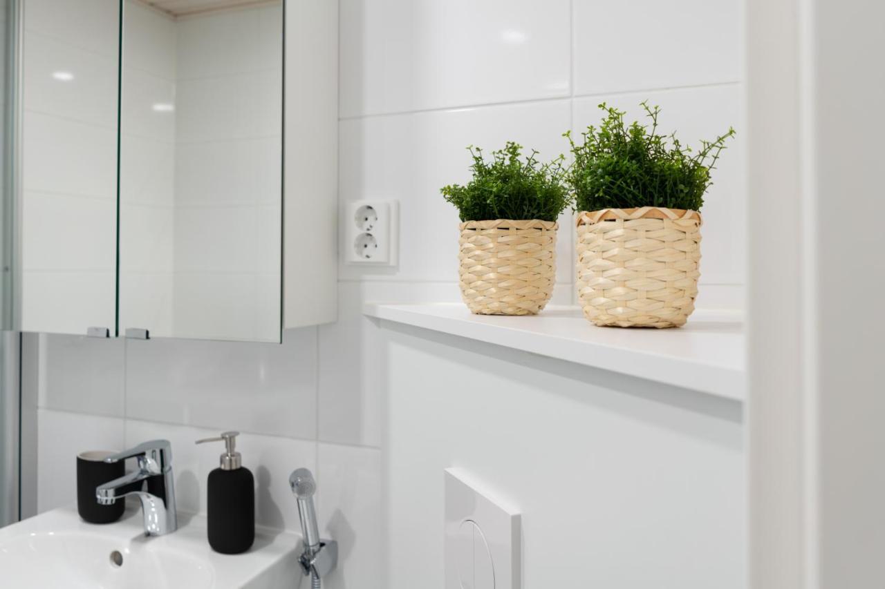 Uleabo Modern 37M2 Studio Оулу Екстер'єр фото